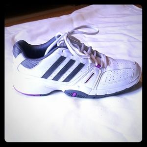 Adidas Tennis Shoes